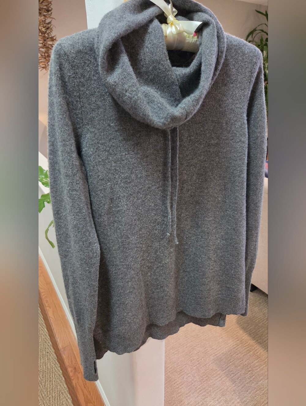 Max Studio 100% Cashmere Gray Heathered Cozy Cowl Neck Sweater Large